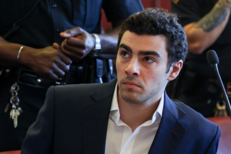 Mangione argues AG's alleged conflict of interest is grounds for suspending death penalty from his case