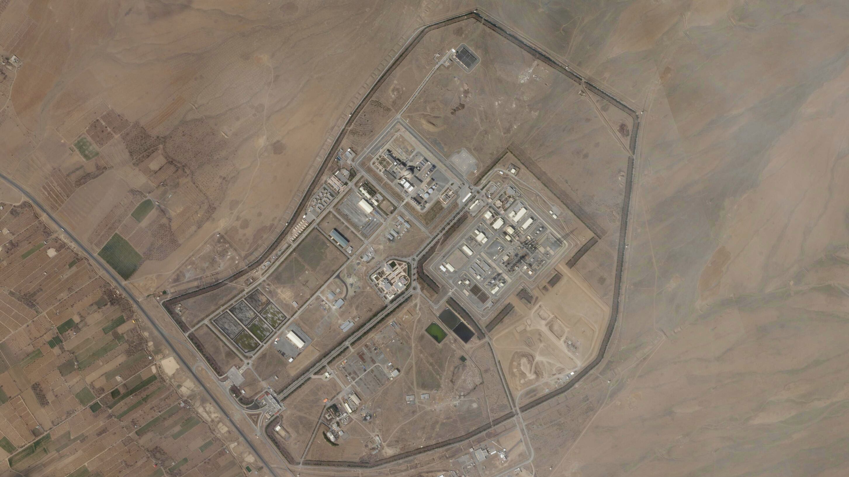 Iran's Arak heavy water reactor, hit by an Israeli airstrike, was part